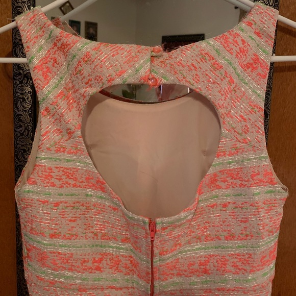 CITY TRIANGLES woman’s dress. - Picture 3 of 5